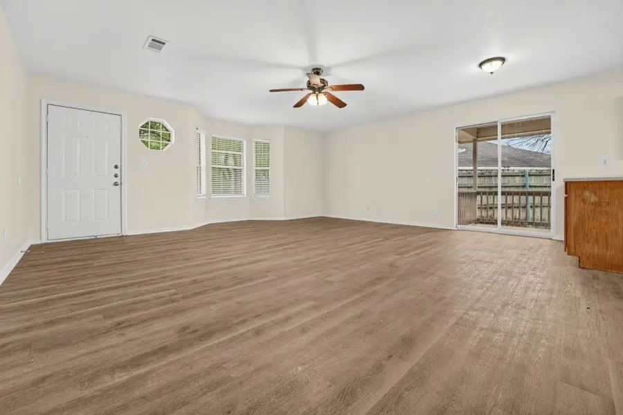 101 Princess Jennifer Dr, Kyle, TX 78640 - #2