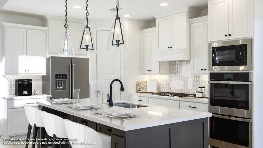 113 Keuchel Ln, Liberty Hill, TX 78642 - Image #3