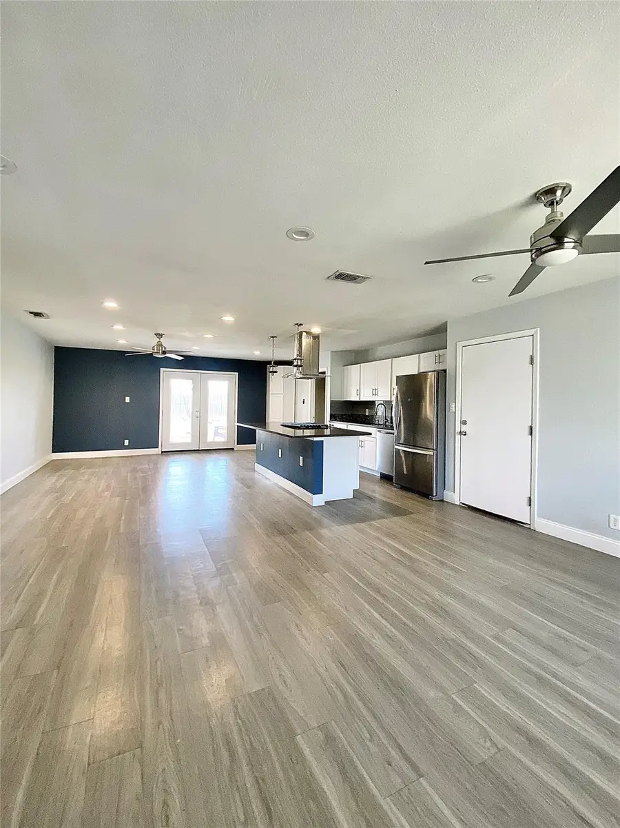 8602 Colonial Dr, Austin, TX 78758 - Image #3