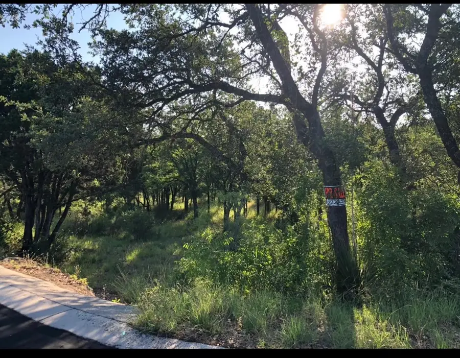 4104 Clayton Nolen Dr, Horseshoe Bay, TX 78657 - Image #2