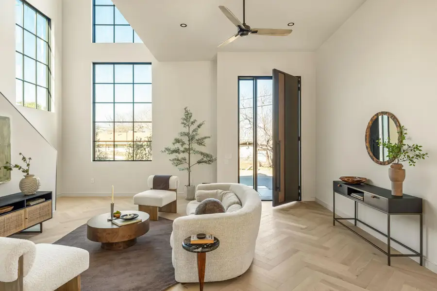 2015 Holland Ave, Austin, TX 78704 - #3