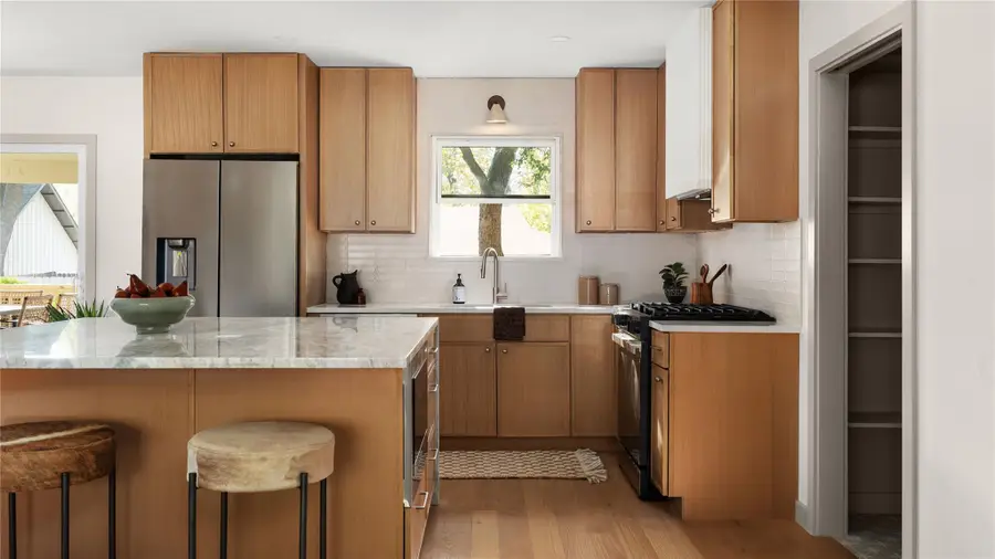 5504 Mapleleaf Dr, Austin, TX 78723 - Image #2