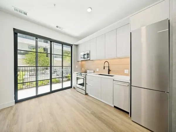 4315 S Congress Ave #220, Austin, TX 78745