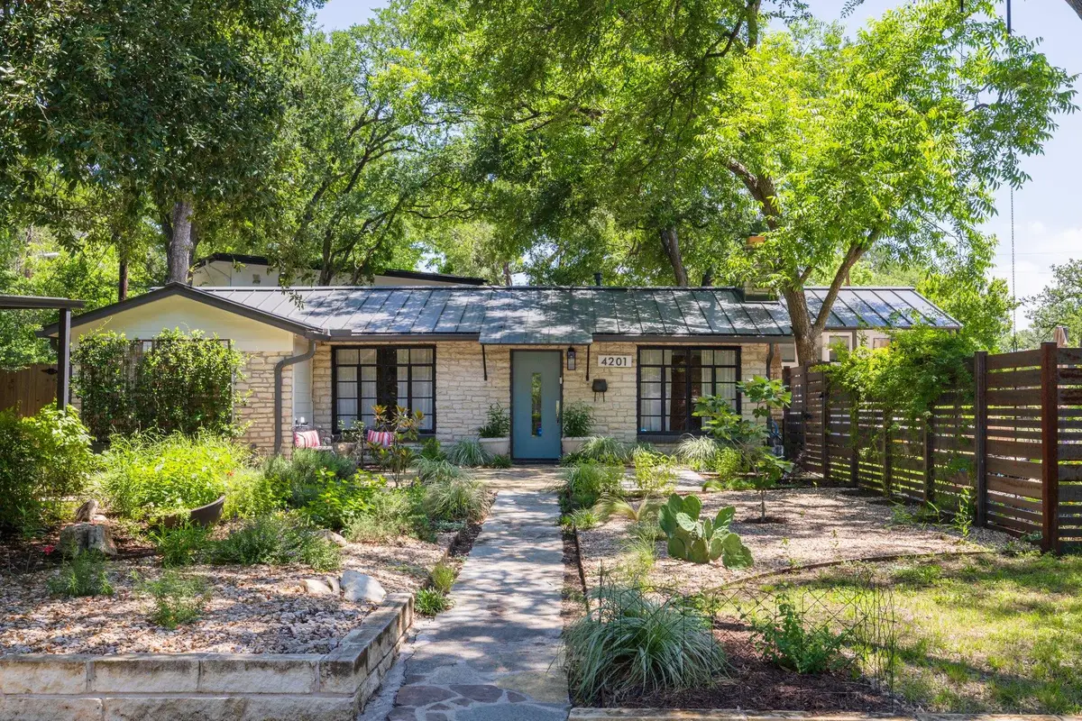 4201 Wilshire Pkwy, Austin, TX 78722 - #1