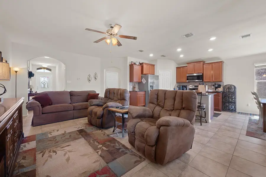 6208 Tess Rd, Temple, TX 76502 - #3