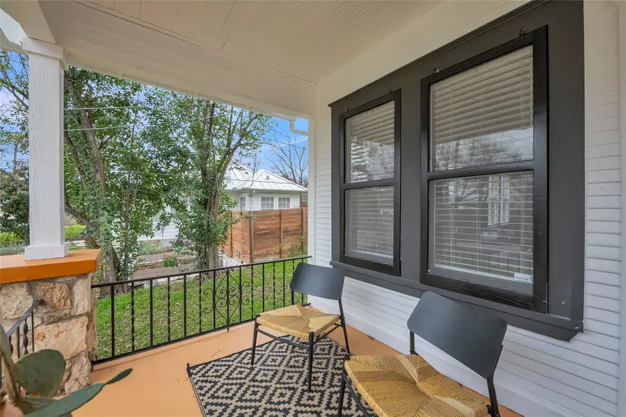 2712 E 22nd St, Austin, TX 78722 - Image #2