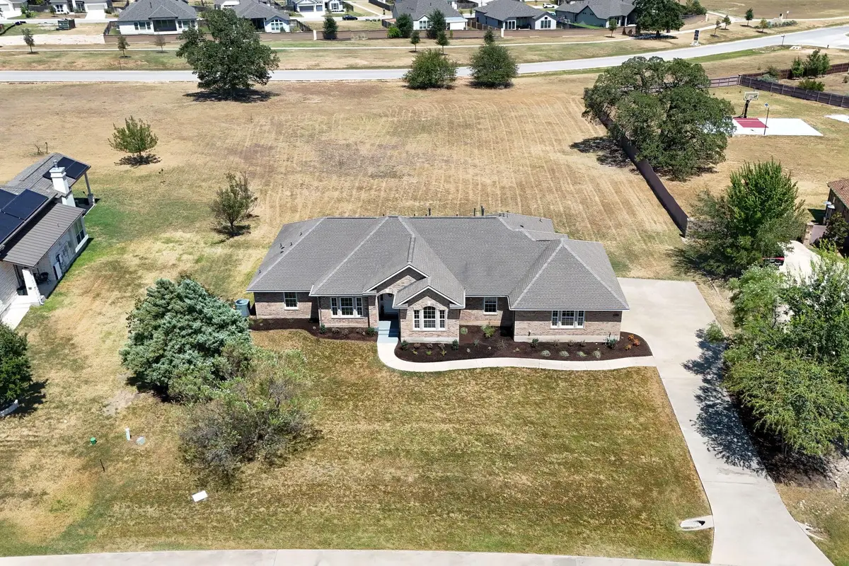 268 Chisholm Trl, Bastrop, TX 78602 - #1