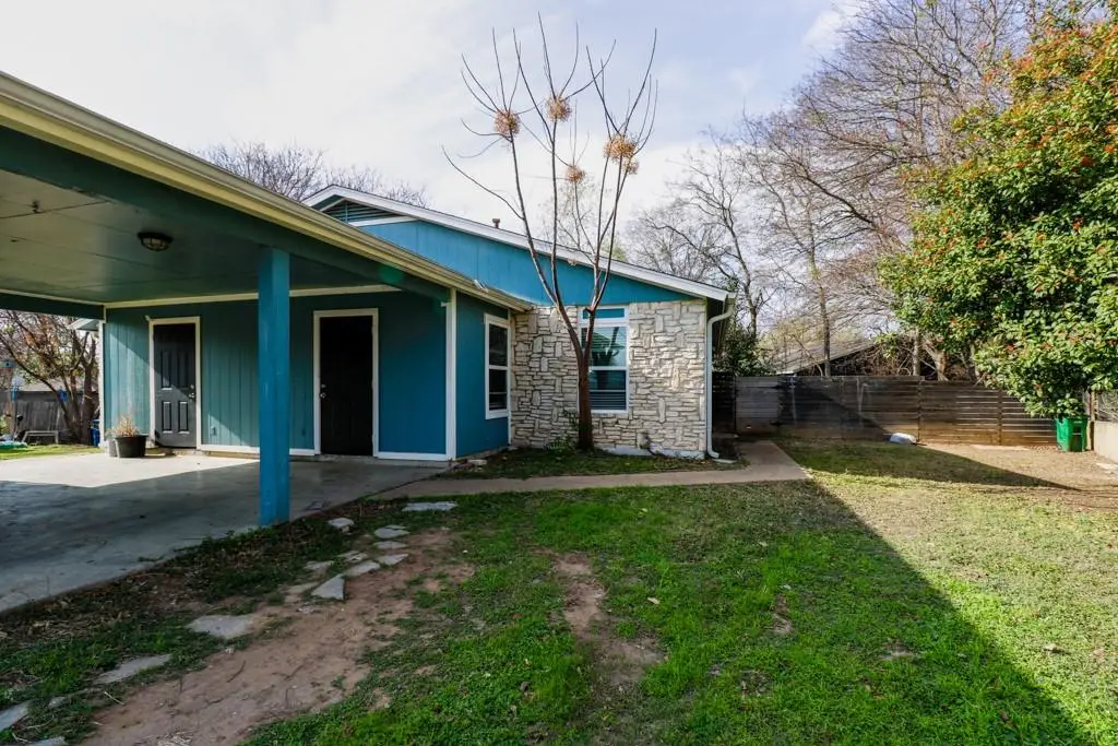 2301 Tern Cir, Austin, TX 78744 - Image #1