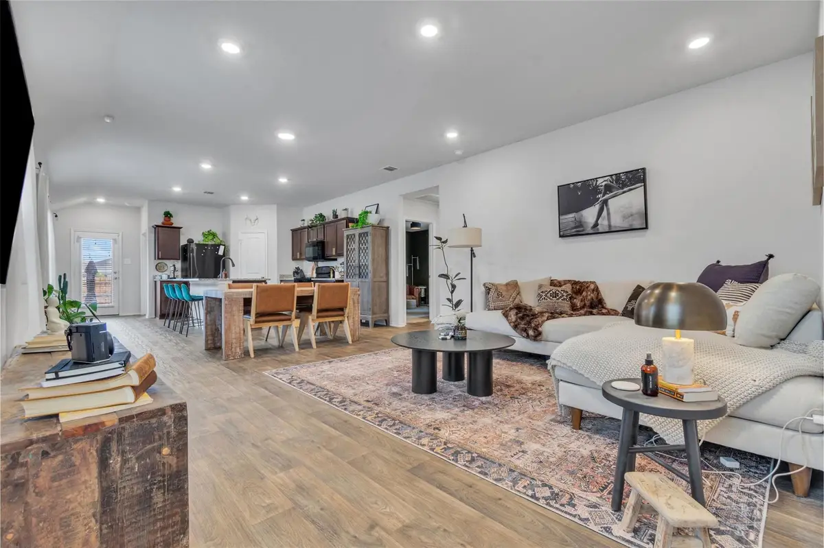 204 Calgary Ln, San Marcos, TX 78666 - #1