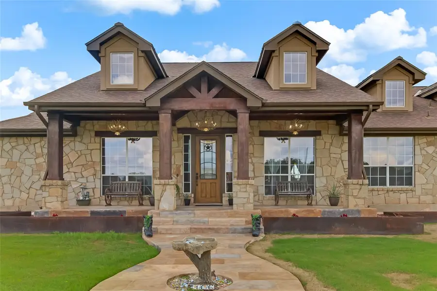 106 Deep Lake Dr, Liberty Hill, TX 78642 - Image #2