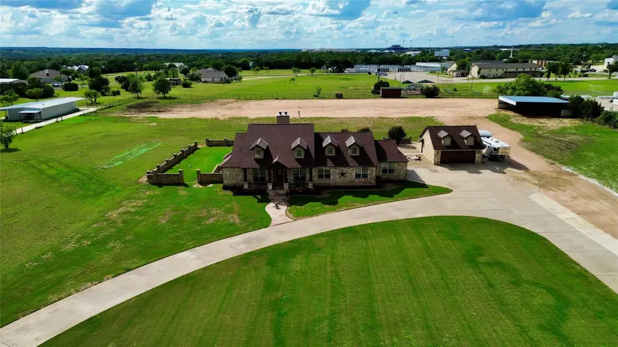106 Deep Lake Dr, Liberty Hill, TX 78642 - Image #3
