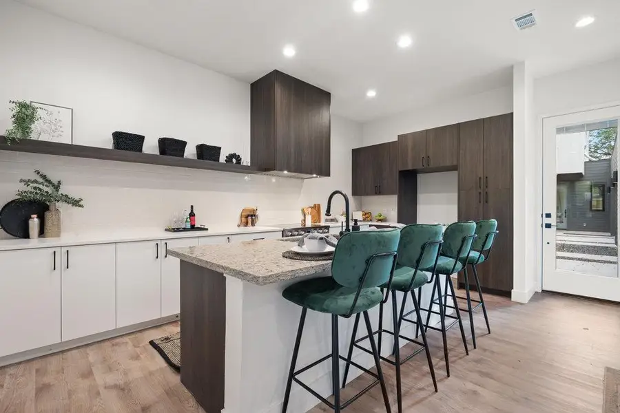 4407 Merle Dr #A, Austin, TX 78745 - Image #2