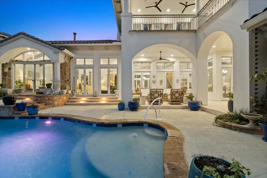 108 Golden Bear Cv, Austin, TX 78738 - #1