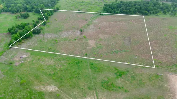 1745 County Road 466 Rd, Elgin, TX 78621