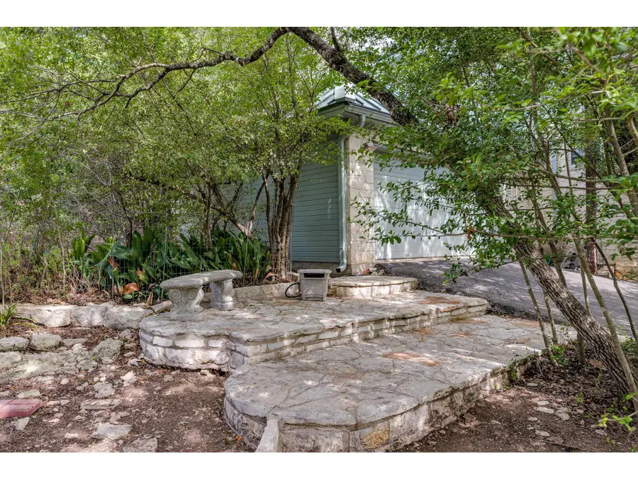 1602 Wild Basin Ledge, Austin, TX 78746 - Image #3