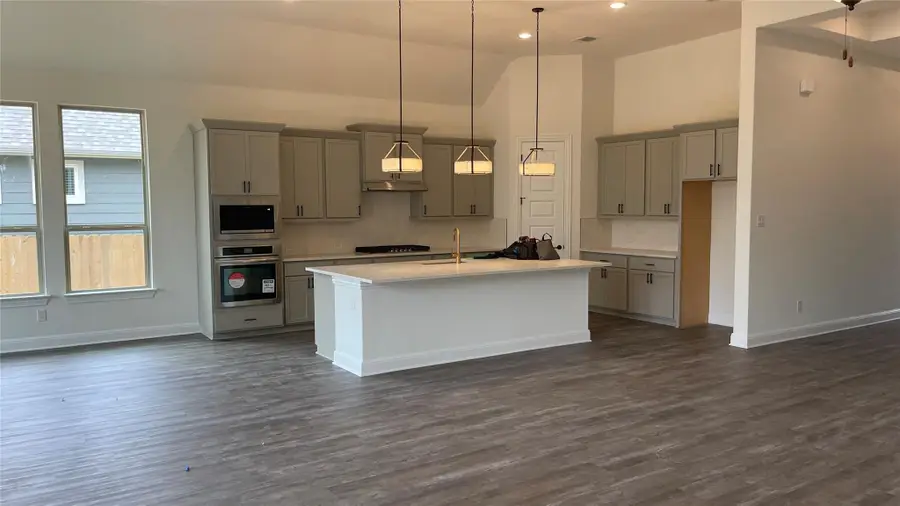 352 Olympic Park Dr, Kyle, TX 78640 - #3