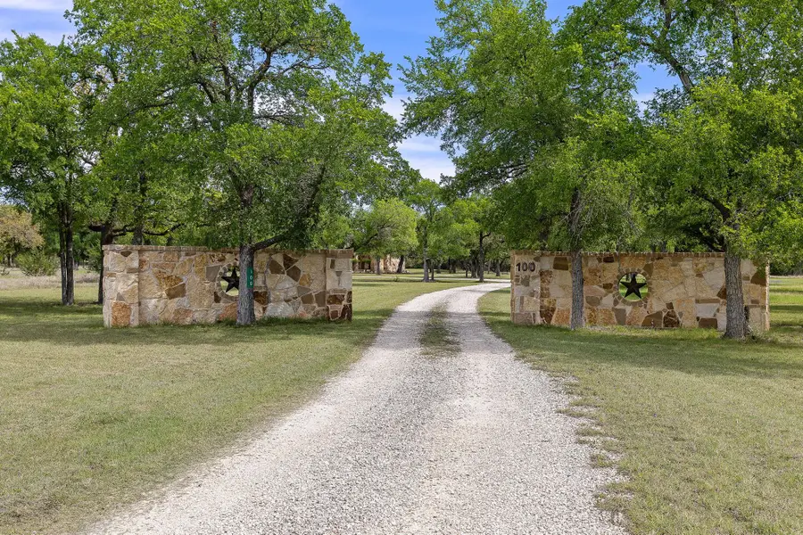 100 Palomino Cv, Jarrell, TX 76537 - #3