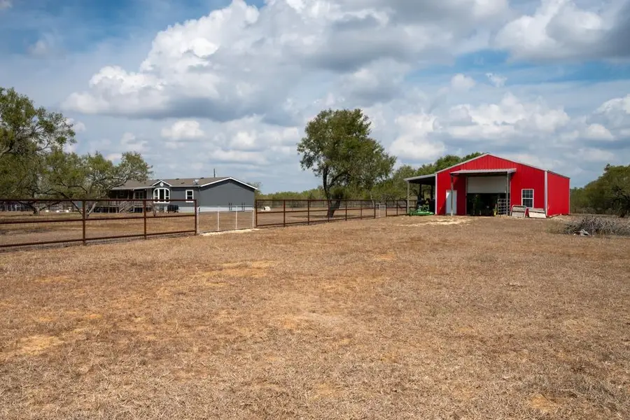 1610 Silver Mine Rd, Dale, TX 78616 - #2