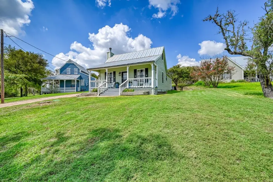 229 Sunday Cir, Fredericksburg, TX 78624 - Image #3