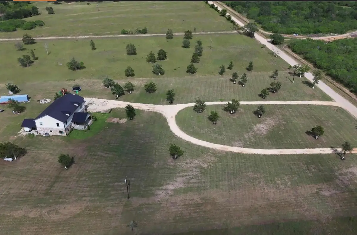 626 Sparta Field Rd, Waelder, TX 78959 - #1