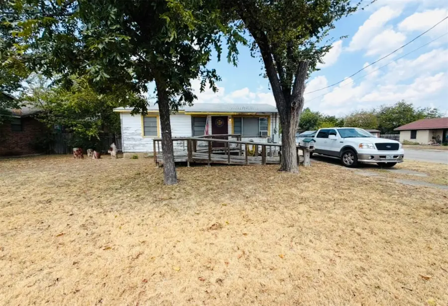 607 E 19th St, Georgetown, TX 78626 - #3