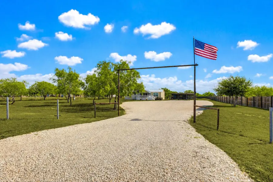 269 Callihan Rd, Lockhart, TX 78644 - #3