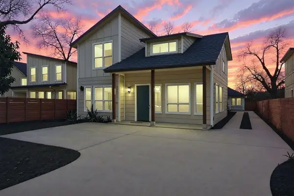 1126 Linden St #1, Austin, TX 78702