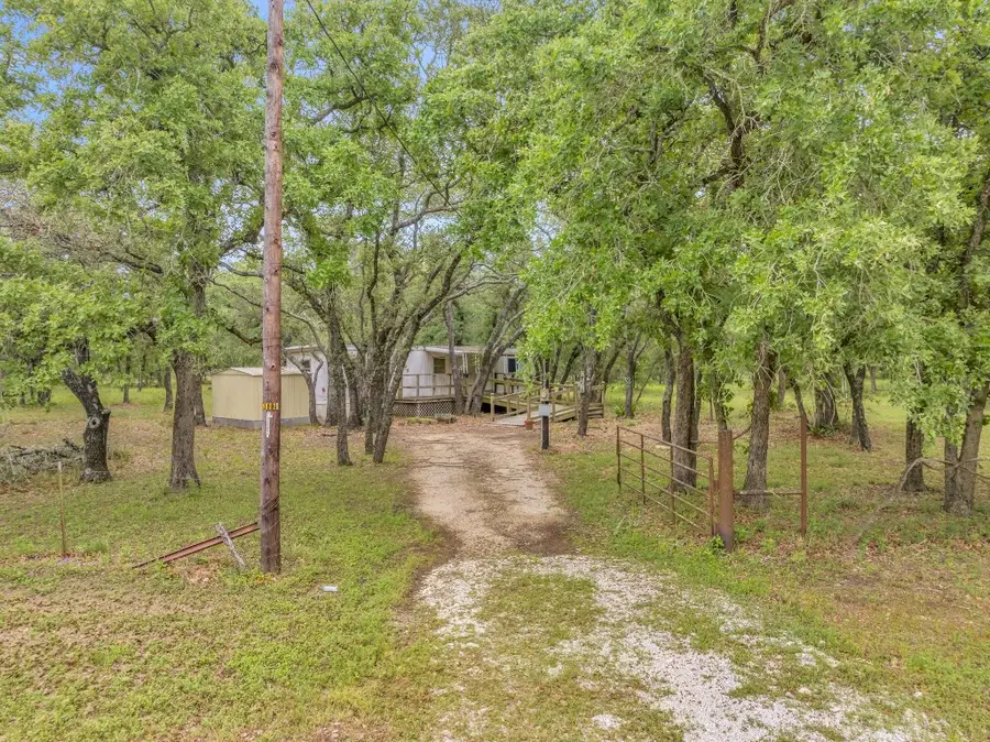 265 Oak View Dr, La Vernia, TX 78121 - Image #2