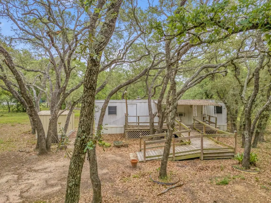 265 Oak View Dr, La Vernia, TX 78121 - Image #3