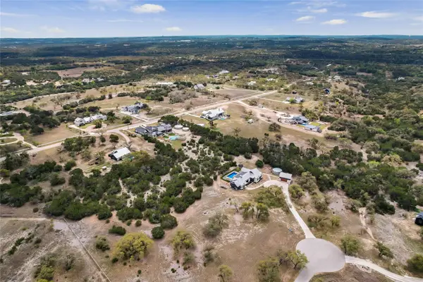 285 Calvary Cv, Dripping Springs, TX 78620
