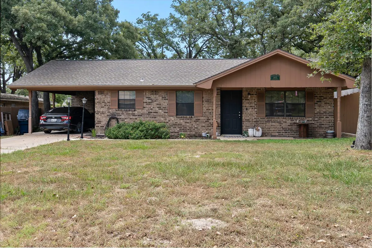 1905 Alcoa Ave, Rockdale, TX 76567 - Image #1