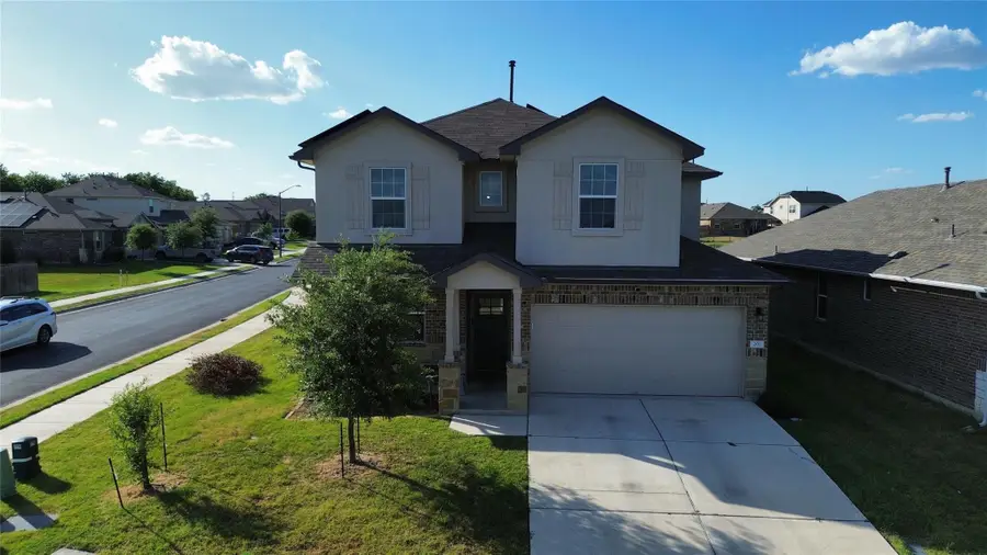 201 Finley Rae Dr, Georgetown, TX 78626 - #2