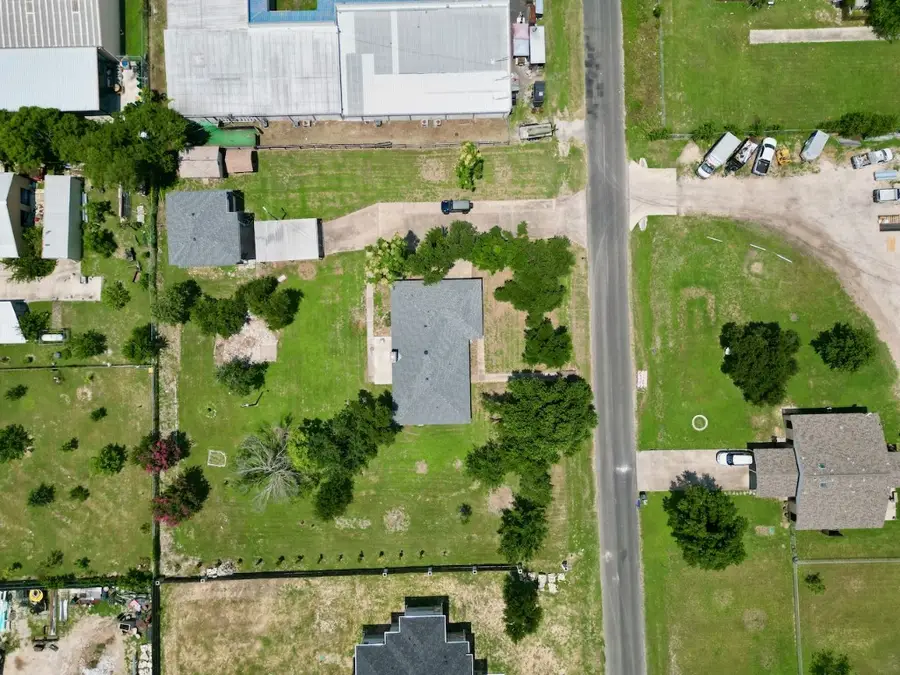 15600 Spring Hill Ln, Pflugerville, TX 78660 - Image #3