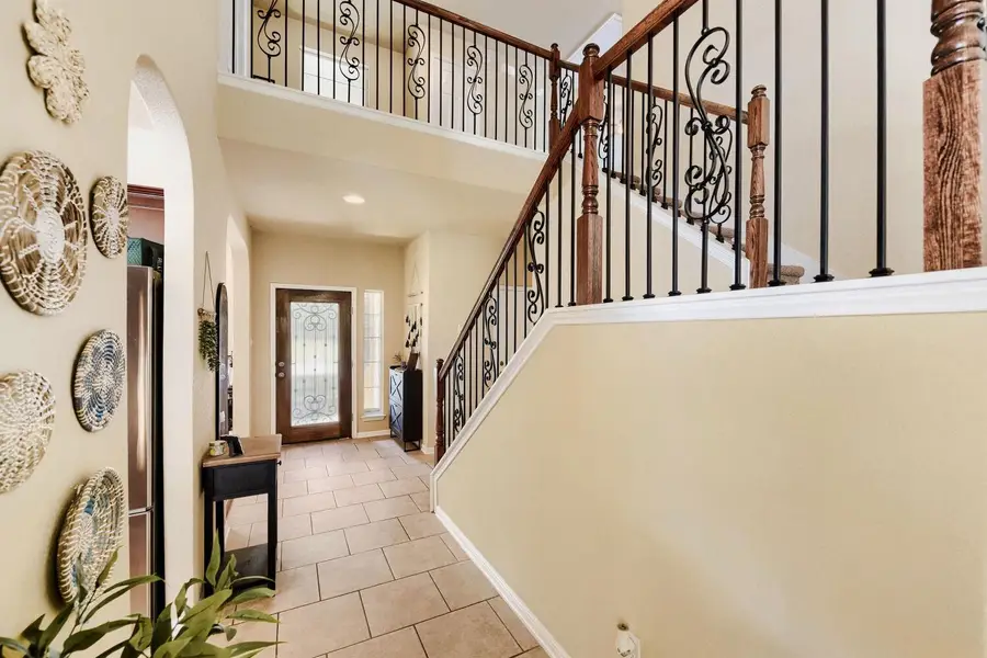 581 Middle Crk, Buda, TX 78610 - #3