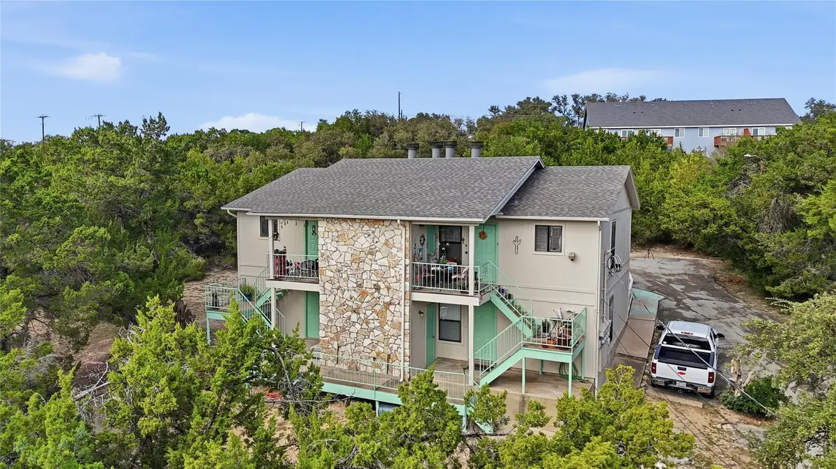 5608 Clubhouse Dr, Lago Vista, TX 78645 - Image #1