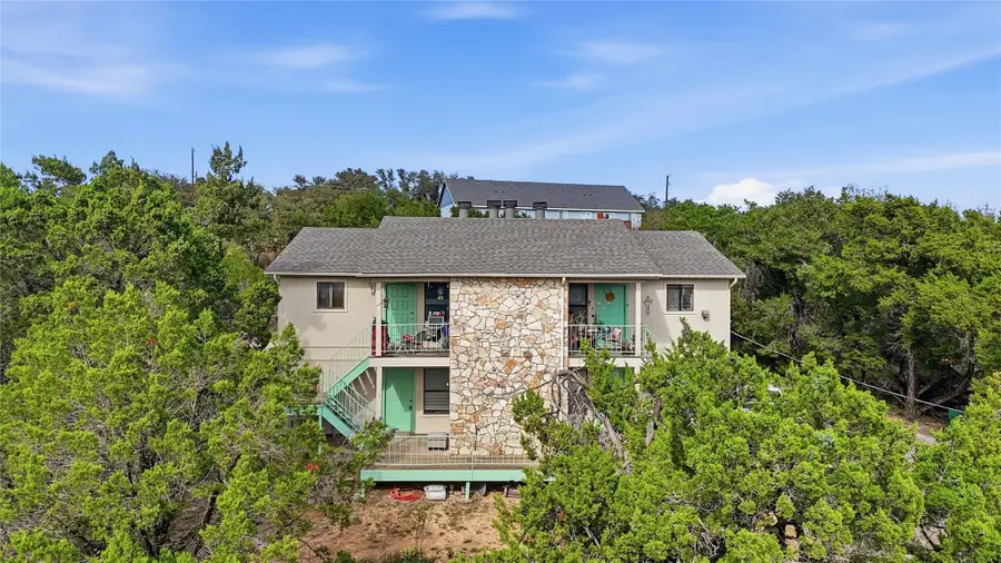 5608 Clubhouse Dr, Lago Vista, TX 78645 - Image #2