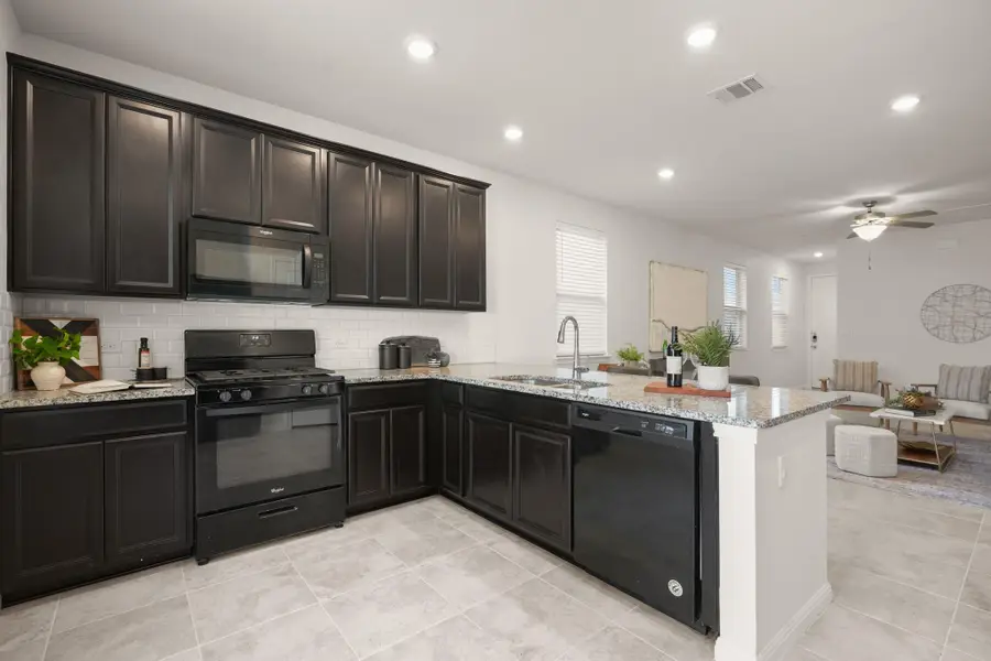 152 Mountain Valley St, Georgetown, TX 78628 - #3