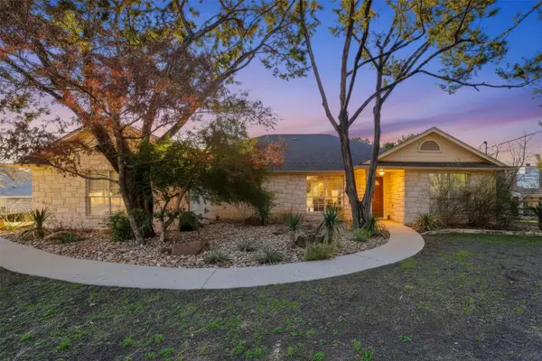 814 Texas Trl, Austin, TX 78737