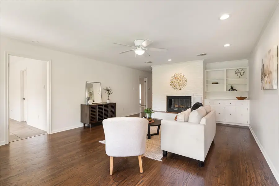 11129 Pinehurst Dr #C, Austin, TX 78747 - #2