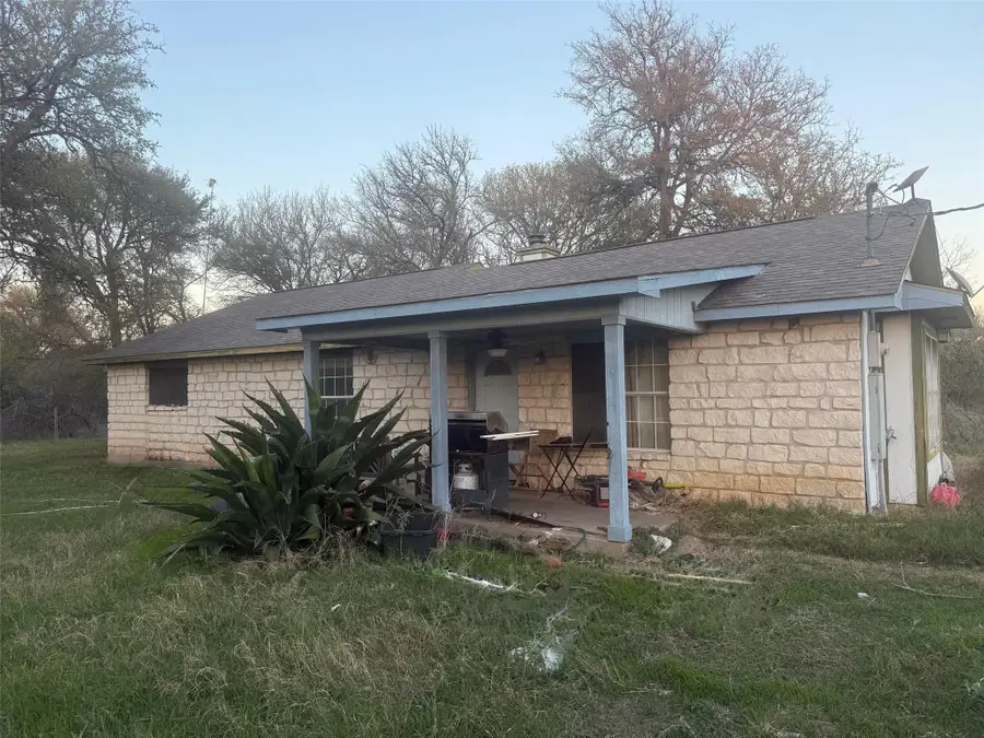 326 The Forest Rd, Dale, TX 78616 - Image #2