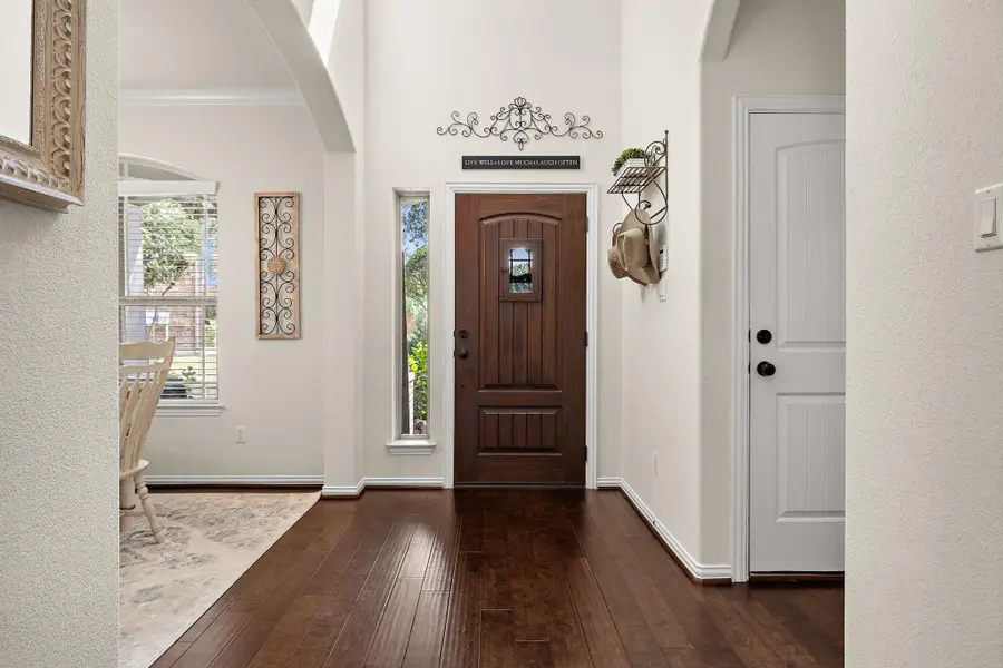 4034 Geary St, Round Rock, TX 78681 - #2