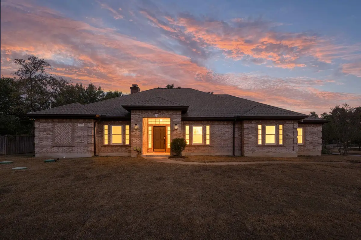 2004 Fountainwood Dr, Georgetown, TX 78633 - #1