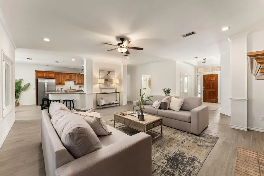 2004 Fountainwood Dr, Georgetown, TX 78633 - #3