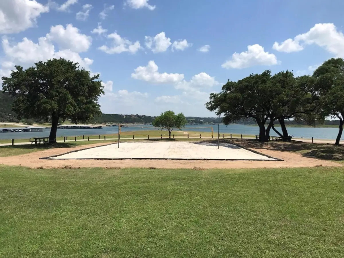 5606 Clubhouse Dr, Lago Vista, TX 78645 - Image #1