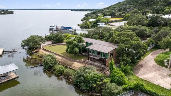 325 Eagle Rest Ln, Burnet, TX 78611
