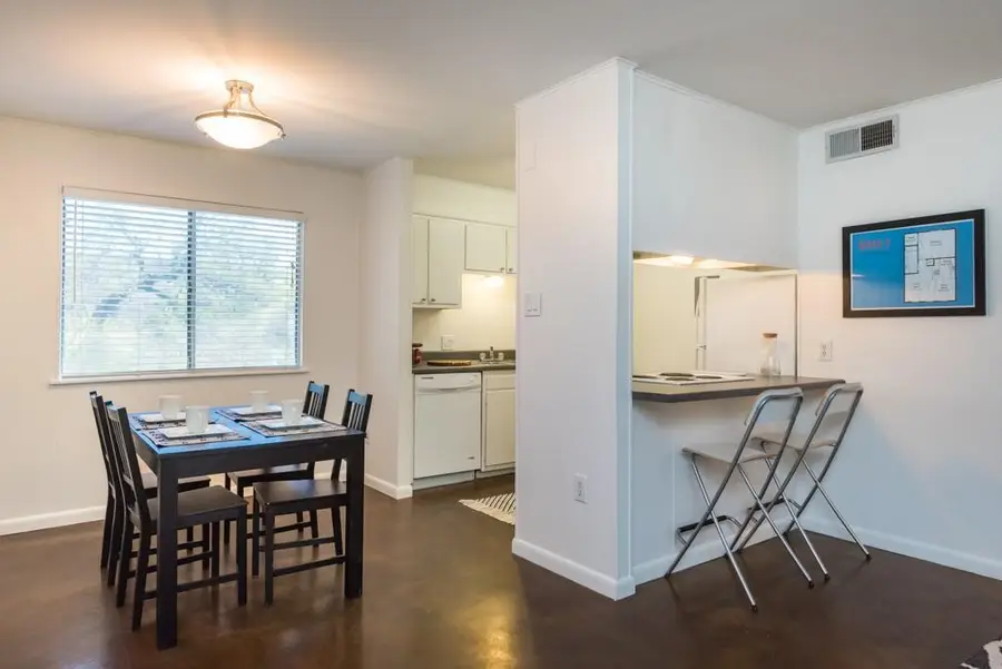 3914 Avenue D #105, Austin, TX 78751 - Image #2