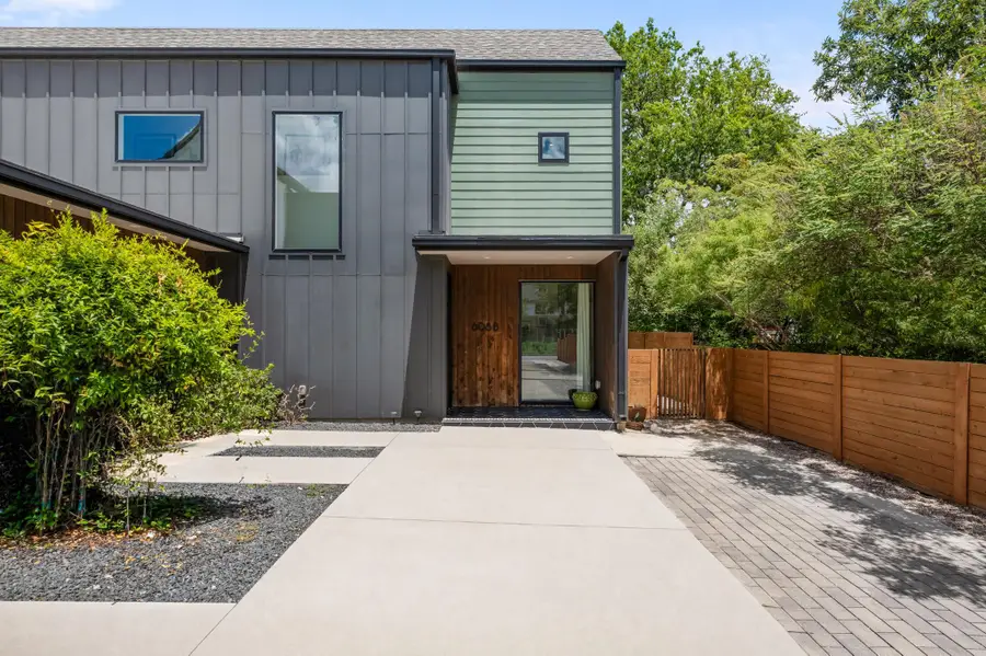 608 Brentwood St, Austin, TX 78752 - #2