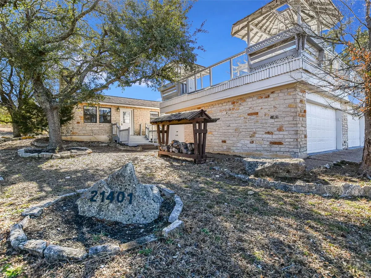 21401 Patton Ave, Lago Vista, TX 78645 - #1