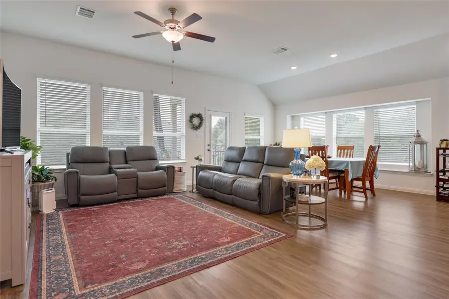 240 Prato Pl, Georgetown, TX 78628 - #3