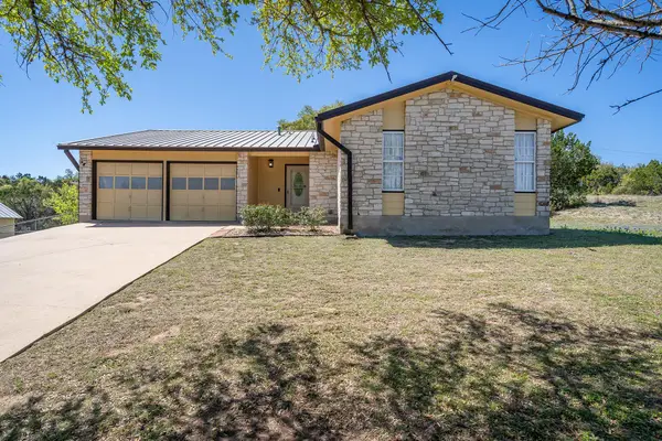 8207 Mescalero Dr, Austin, TX 78736